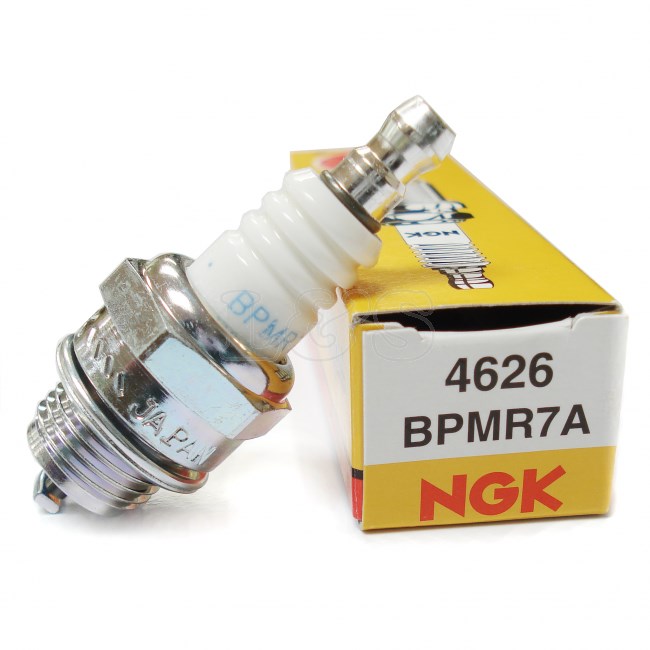 Makita 168517-0 NGK BPMR7A gyújtógyertya