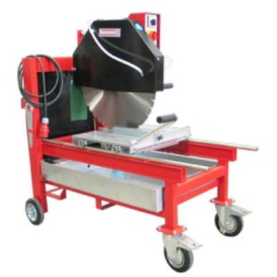 Flexmann UNI-700A Vizes téglavágó 700-as gyémánttárcsával + 700mm-es gyémánttárcsa