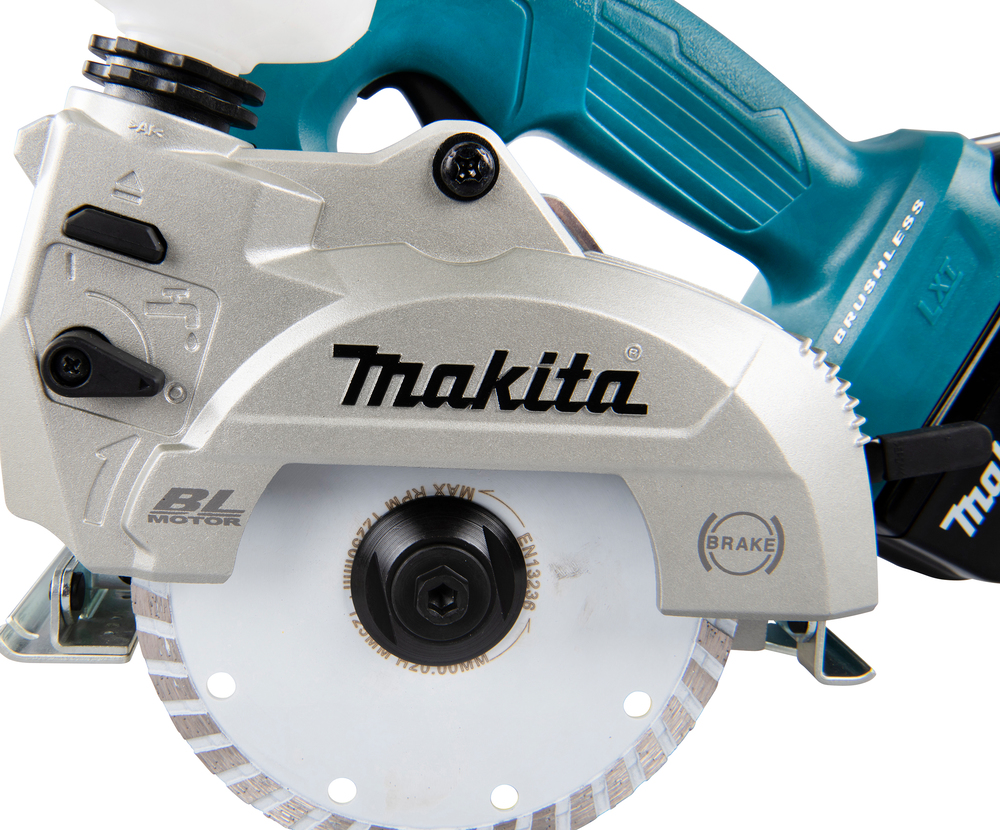 Makita DCC501ZJ