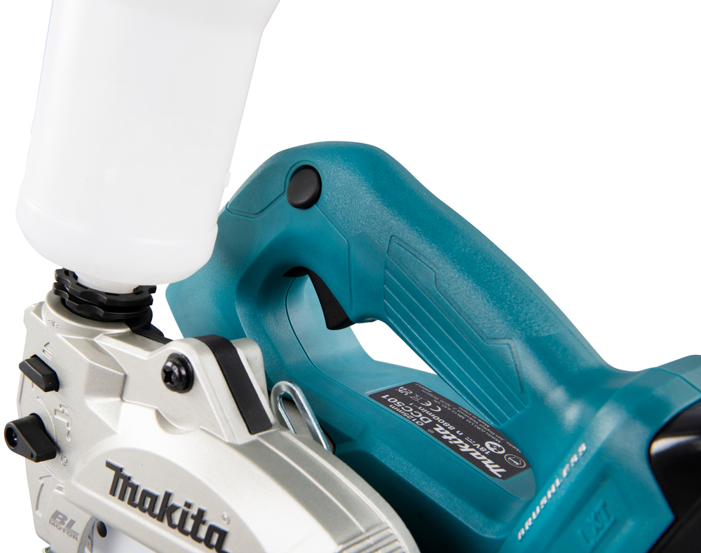 Makita DCC501ZJ