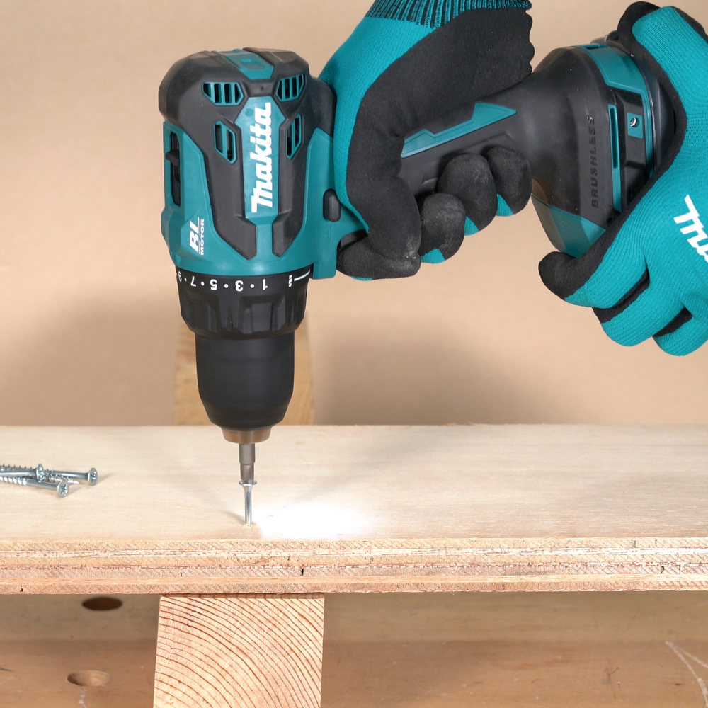 Makita DDF490RFJ