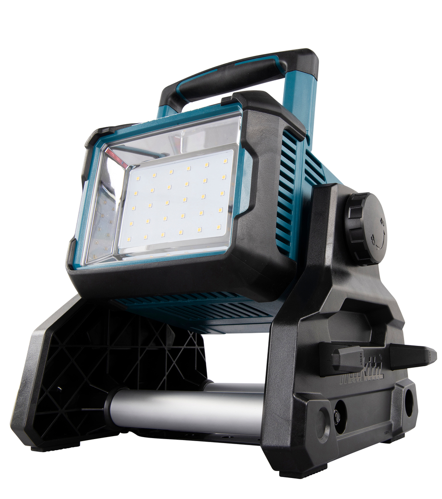 Makita DEADML811