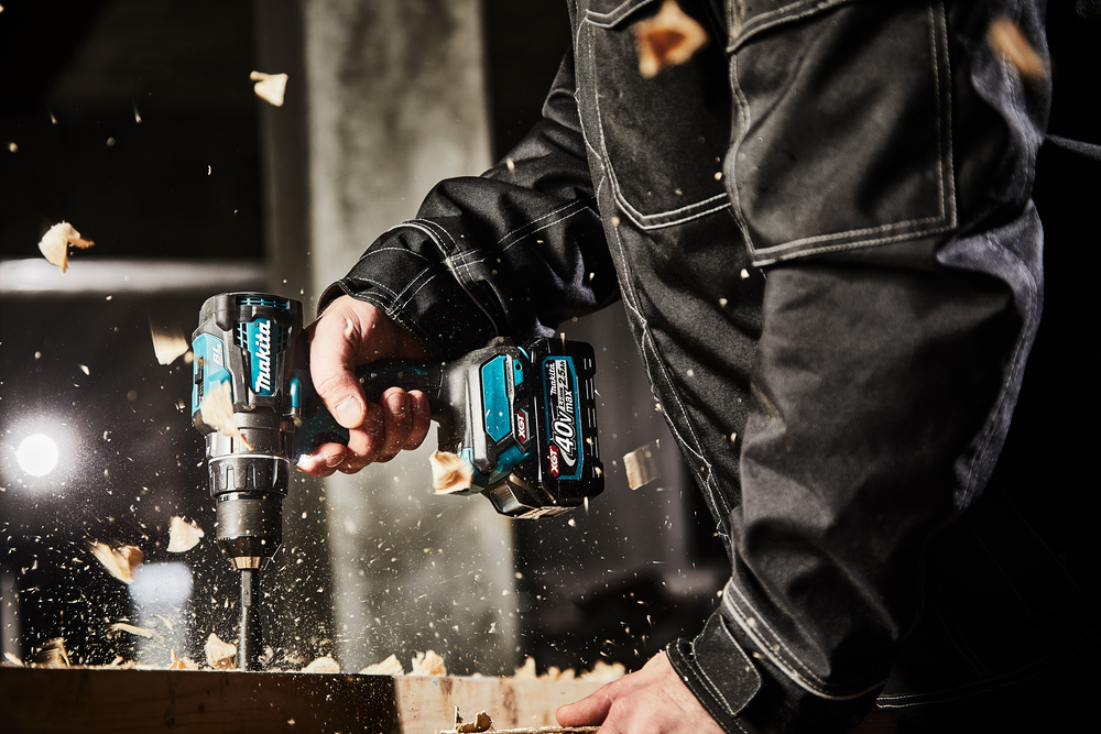 Makita DF001GM201