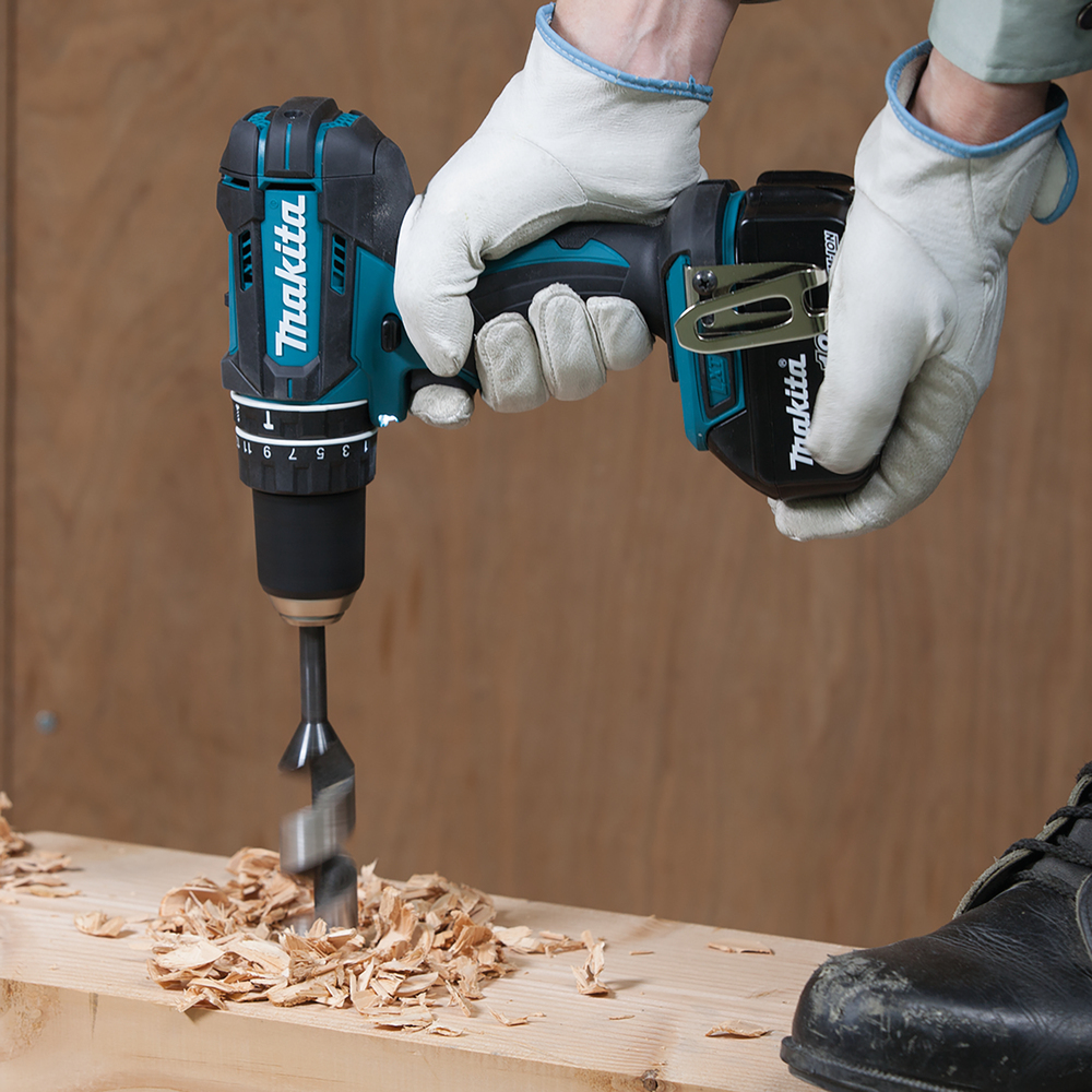 Makita DHP482Z