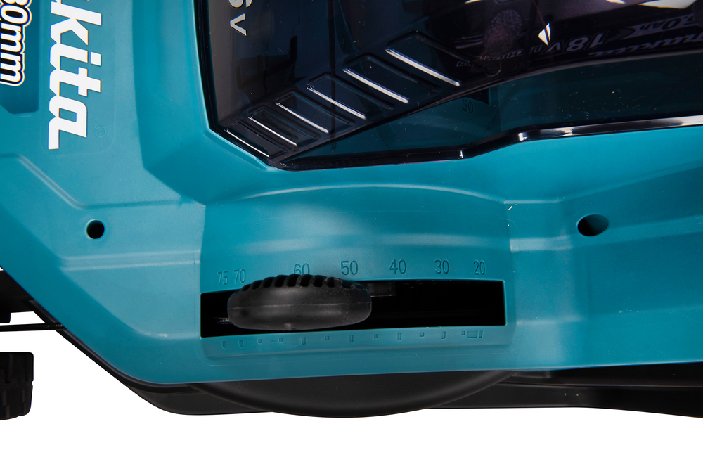 Makita DLM382PG2