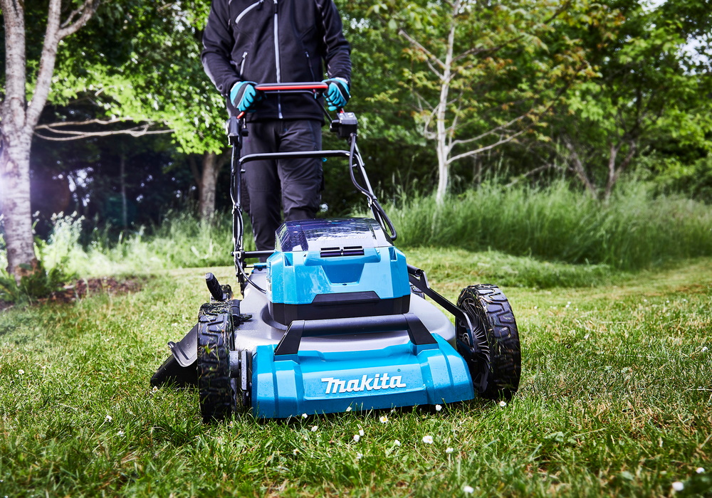 Makita DLM532PG4