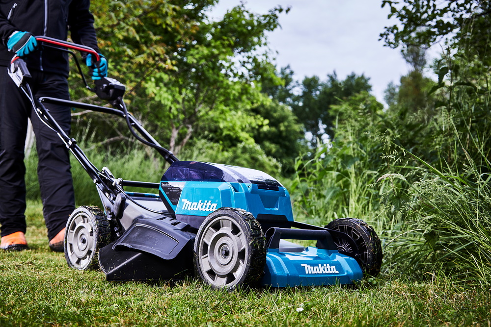 Makita DLM532PG4