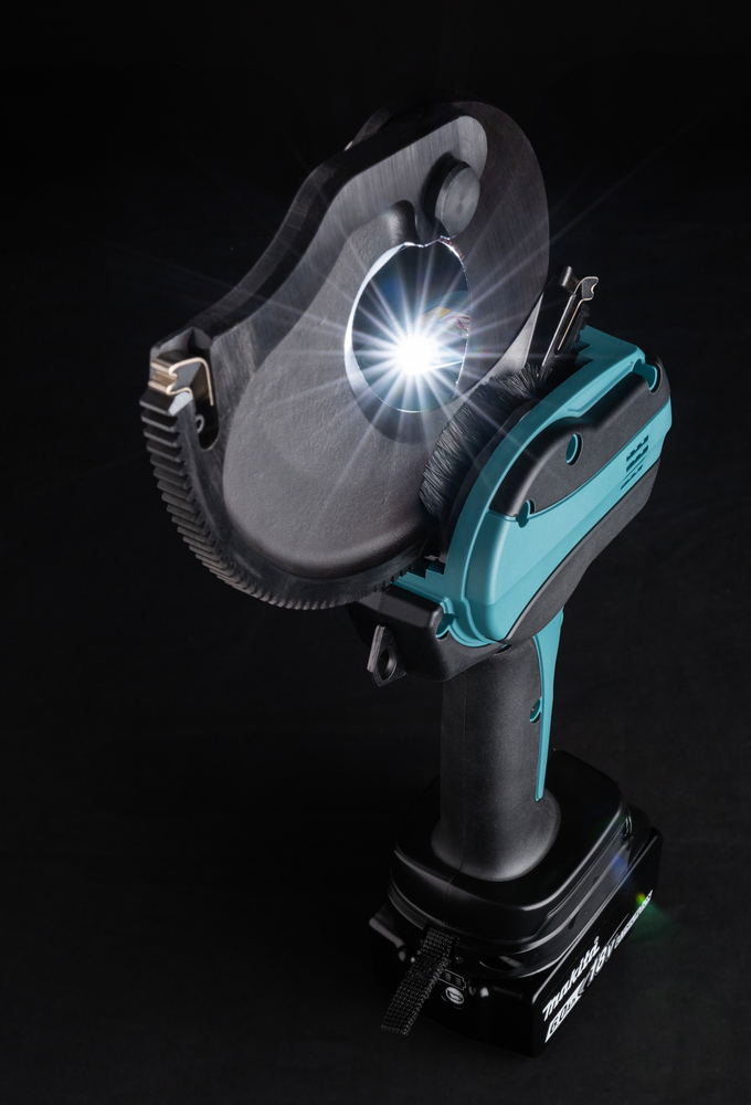 Makita DTC102ZK