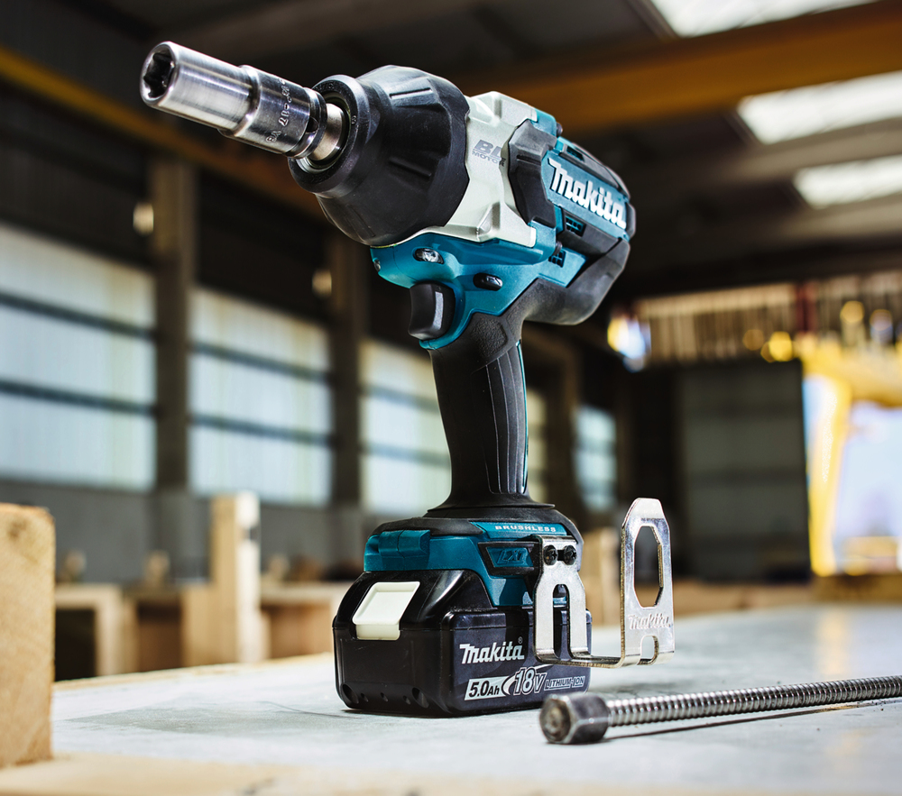 Makita DTW1002RTJ