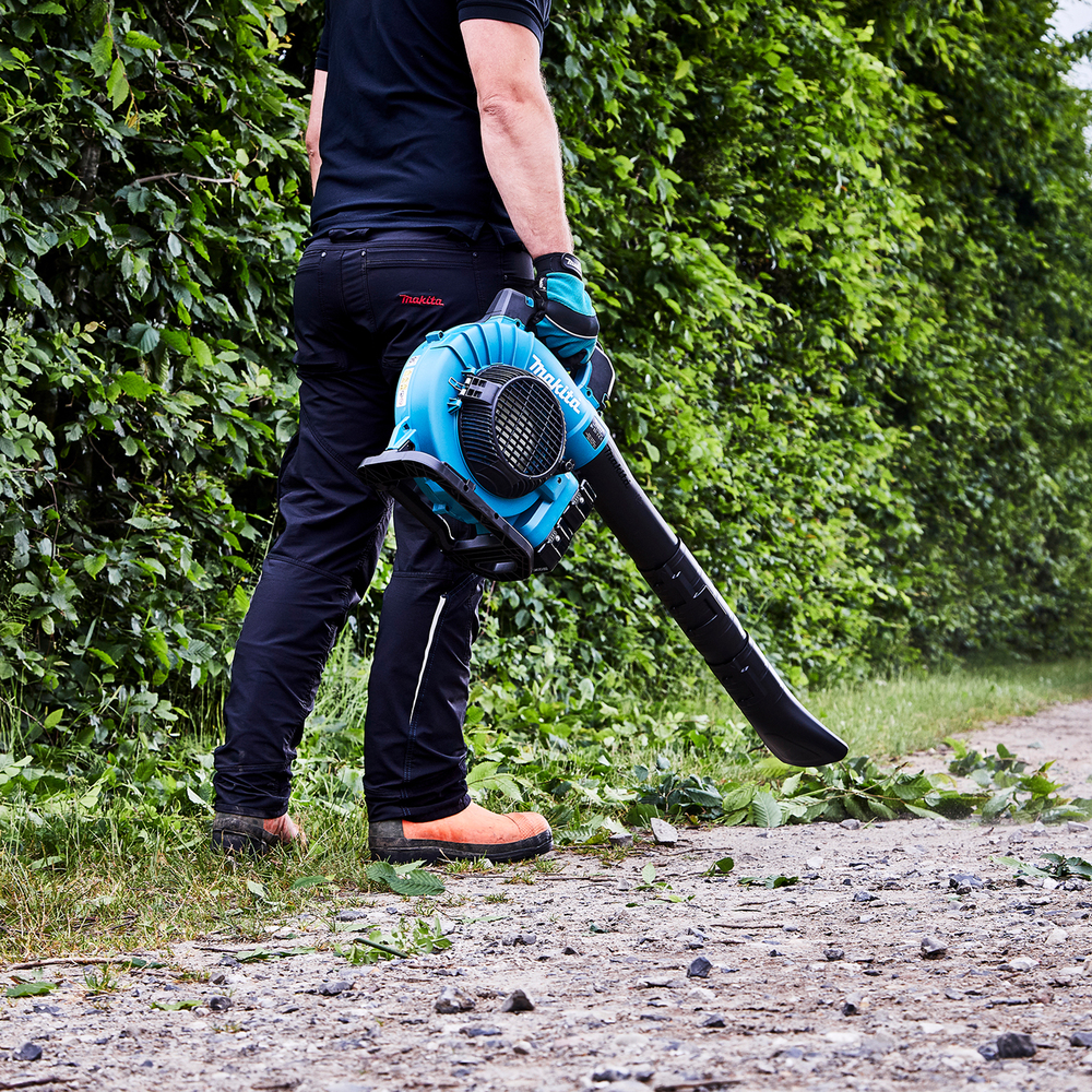 Makita DUB363PT2V