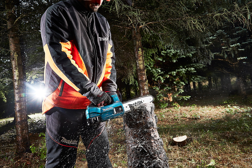 Makita DUC254RT