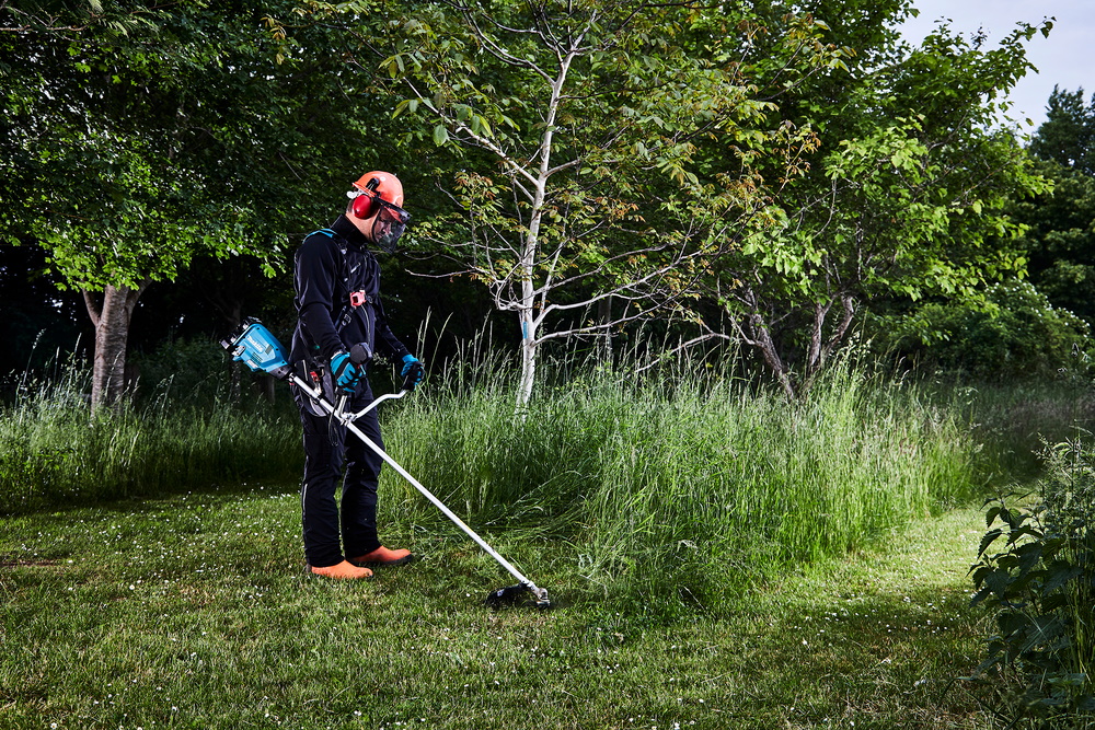 Makita DUR369AZ