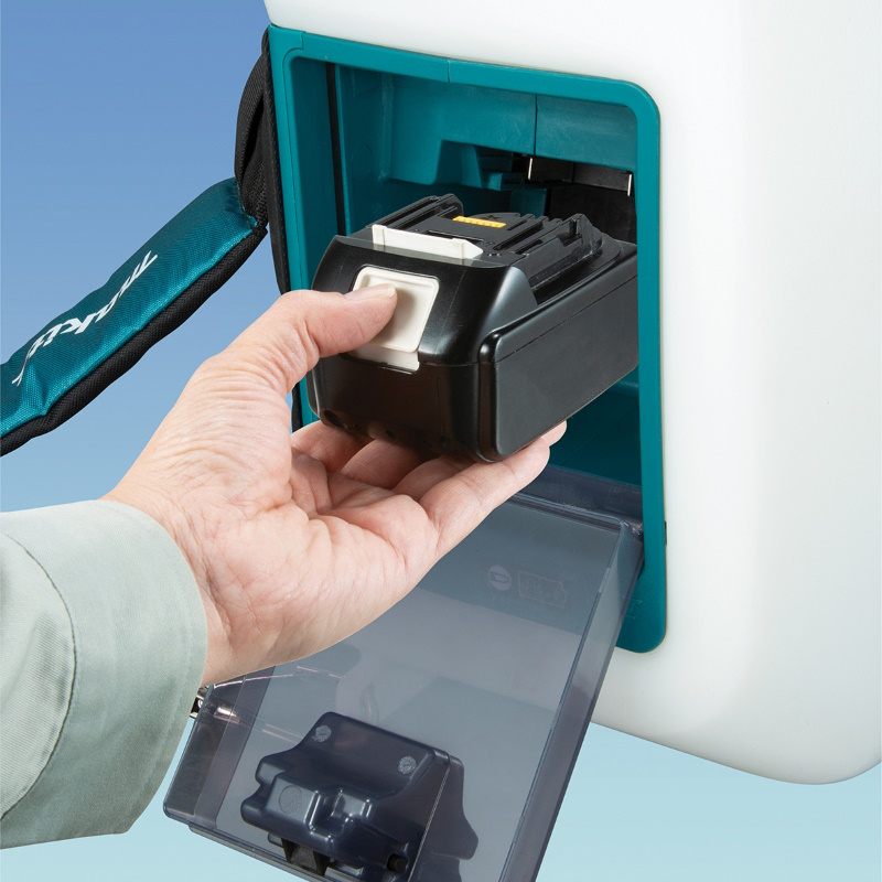Makita DUS158Z