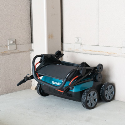 Makita DUV320Z