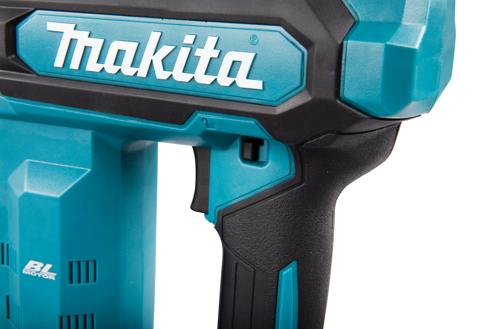 Makita FN001GZ