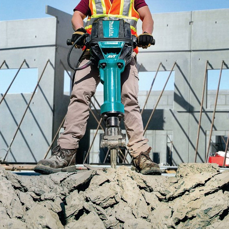 Makita HM1812