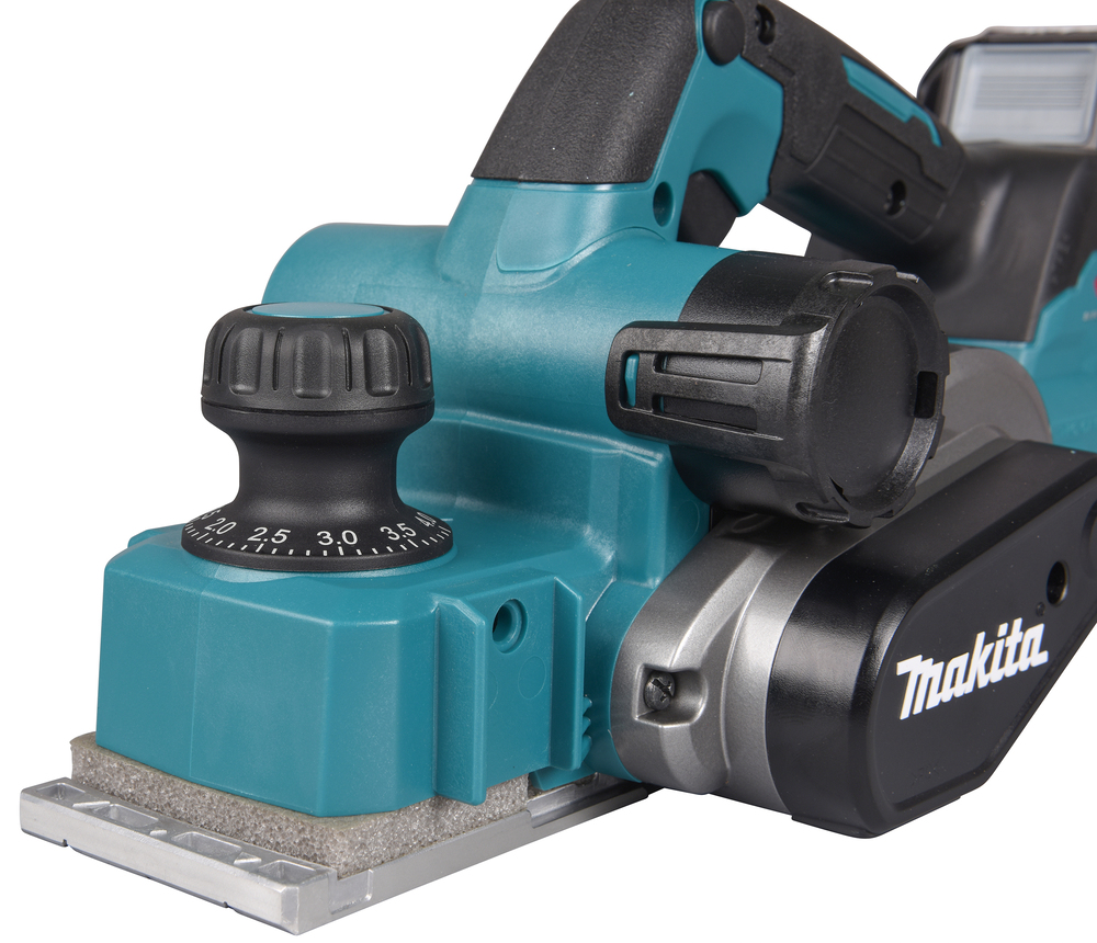 Makita KP001GM202