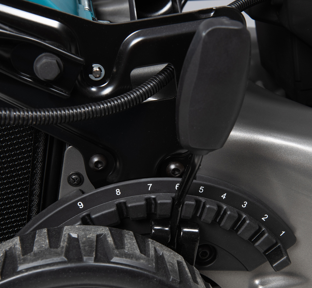 Makita LM001GZ