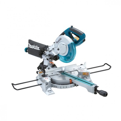 Makita LS0815FLN Gérvágófűrész 1400W 216mm fűrészlappal