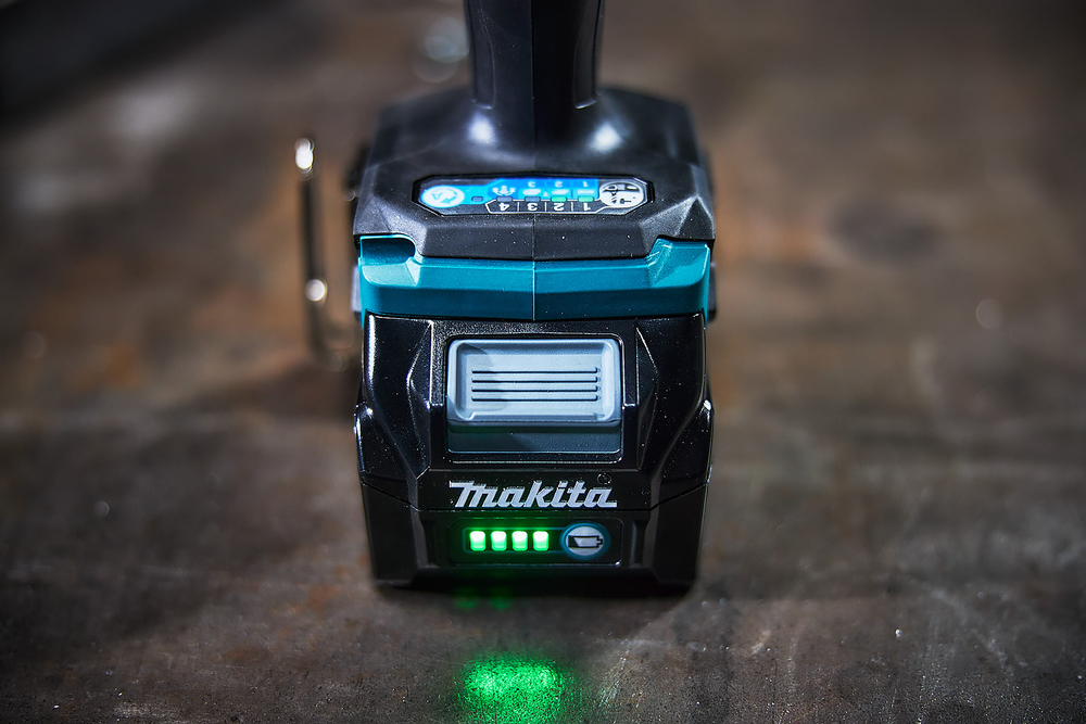 Makita TD001GZ