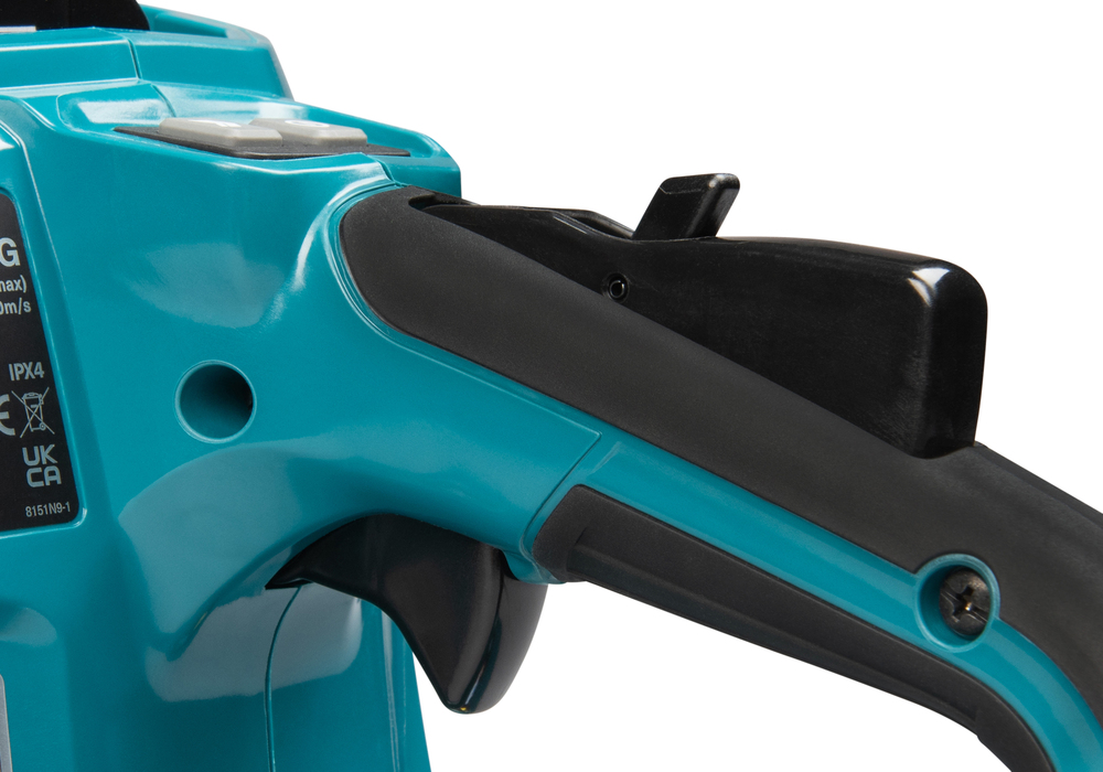 Makita UC030GZ