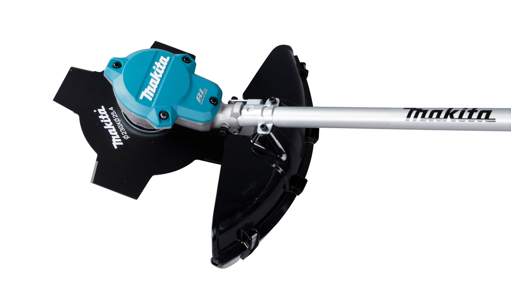 Makita UR002GZ01