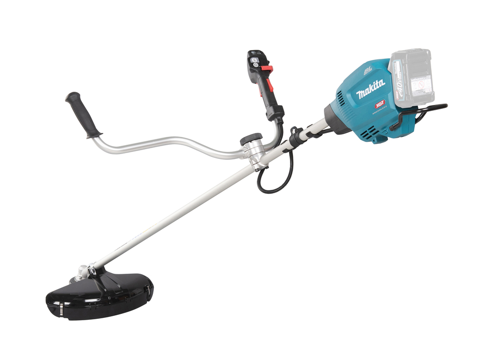 Makita UR013GZ06