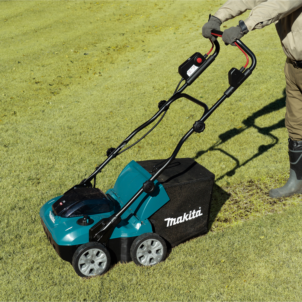 Makita UV001GZ