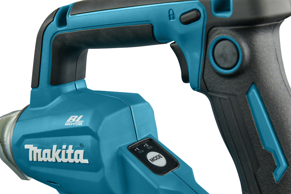 Makita VR004GZ